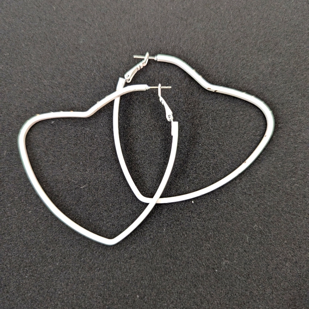 White Heart Hoop Earrings - Sleek Womens Jewelry